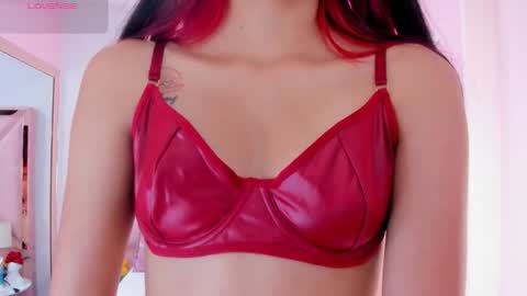 Aria Jones online show from October 6, 12:56 pm