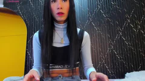 Aria Millers  online show from October 2, 11:53 am