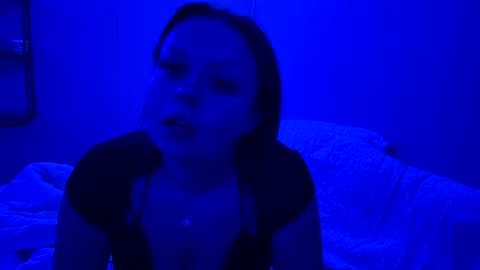 aria_rae08 online show from December 3, 12:20 am