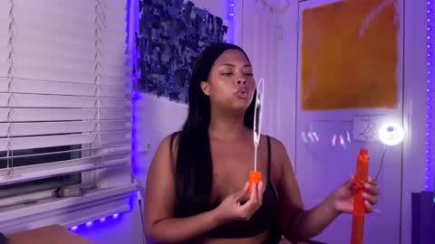 Aria Atelier online show from September 25, 9:27 am