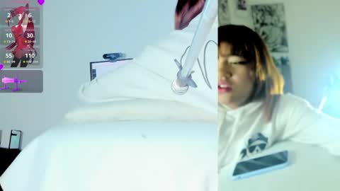 ariadna5_ online show from April 19, 9:21 am