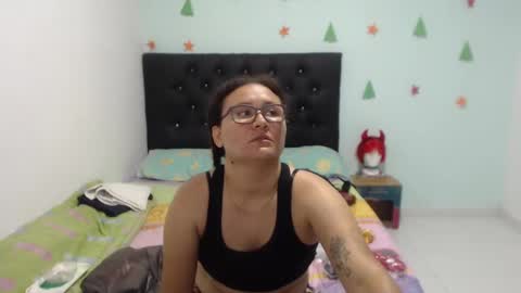 ...Ariana... online show from January 13, 3:58 pm