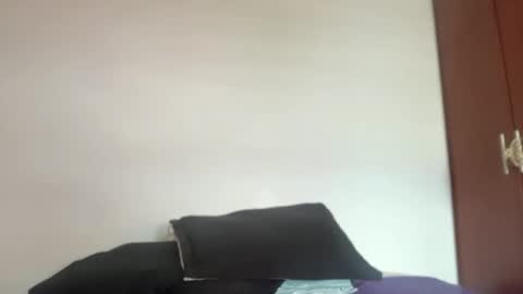 ARIADNA  IM NEW HERE THANK YOU VERY MUCH FOR FOLLOWING ME online show from April 29, 5:30 pm