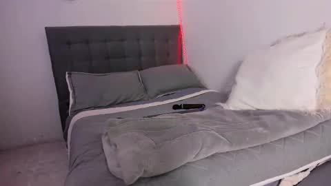 Ariana online show from October 18, 9:52 pm