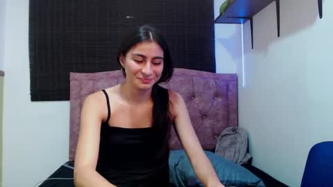 ARIANA CLUB online show from April 21, 2:51 am