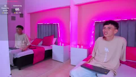 ariana_cri_x online show from August 1, 2:07 pm