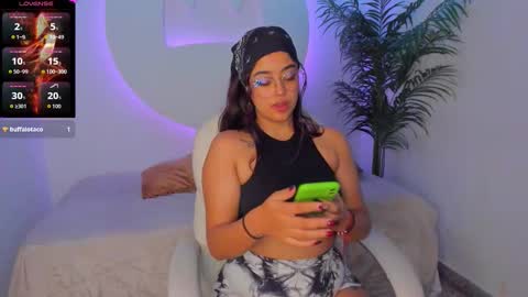 Ariana  online show from October 23, 1:01 pm