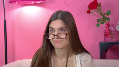 Ariana online show from February 7, 6:44 pm