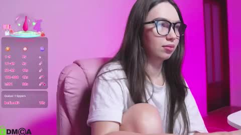 arianahot777 online show from December 16, 9:43 pm