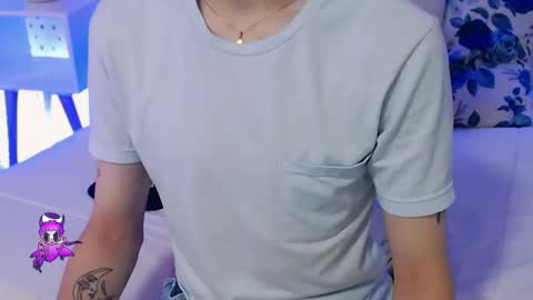 Ari  online show from November 10, 12:30 pm