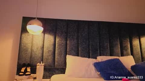 Arianna online show from February 10, 7:39 pm