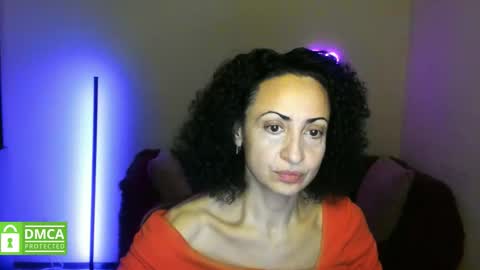 Arianna online show from December 2, 6:39 pm