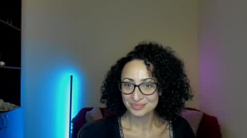 Arianna online show from March 6, 6:37 pm