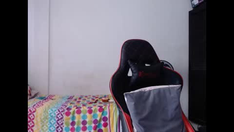 ariannaloovel online show from February 28, 6:34 pm