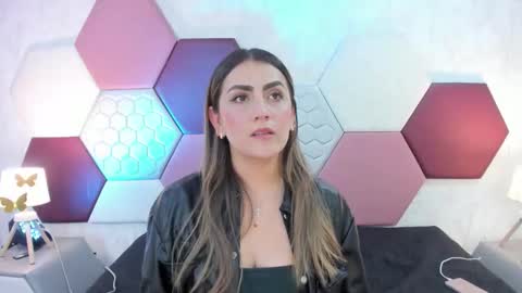 aria online show from June 6, 3:07 pm