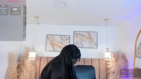 Aria online show from April 22, 12:12 pm