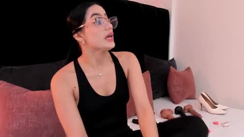 Ariel online show from September 25, 5:31 pm