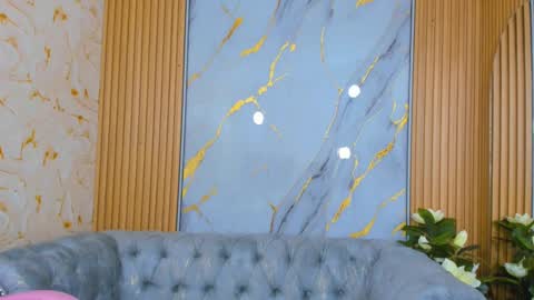 Ariel Gil  online show from March 4, 8:13 am