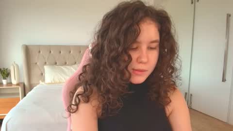 Ariella GTM3  Tue Wed Thu Fri Sat  0400 am-1030pm online show from March 1, 7:18 pm