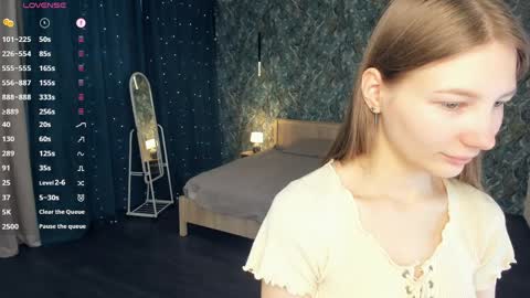 Ariel online show from April 3, 6:42 am