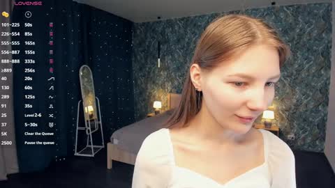 Ariel online show from April 5, 6:43 am