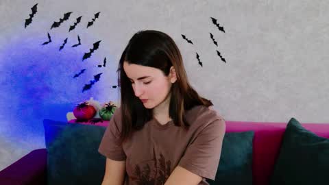 Snapshot of arielstonks_lovee chatting on October 22, 4:48 am arielstonks_lovee online show from October 22, 4:48 am