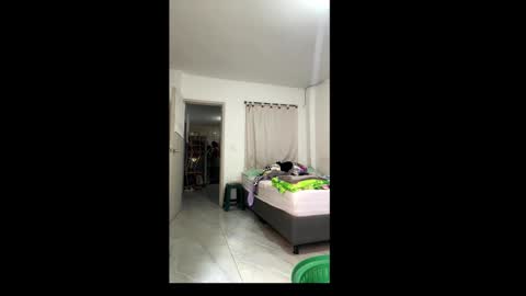 aries_plays online show from December 19, 8:37 pm