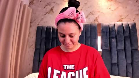 Ari Vega online show from November 9, 5:55 am