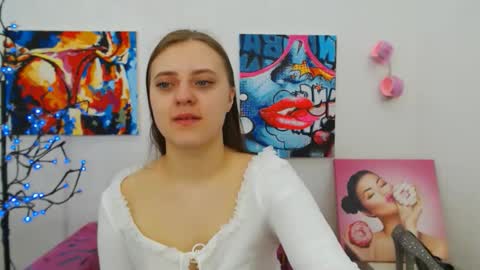 arinabelle online show from February 28, 2:04 am