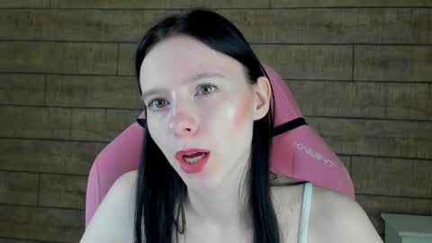 Arinakubrick online show from April 3, 4:25 pm