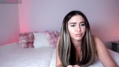 ArinaRave online show from April 7, 7:38 pm