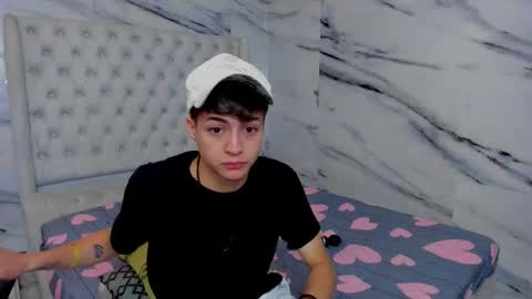 celina online show from December 16, 2:12 pm