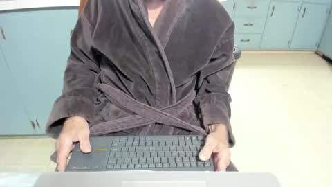 armalite16 online show from November 17, 12:57 am