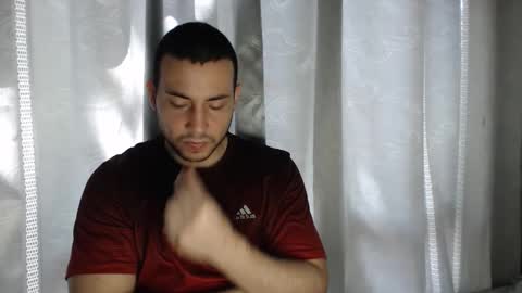 Snapshot of armando_2002 chatting on October 29, 6:09 pm ARMANDO online show from October 29, 6:09 pm