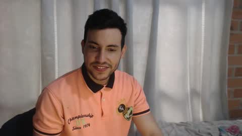 Snapshot of armando_2002 chatting on January 24, 8:00 pm ARMANDO online show from January 24, 8:00 pm