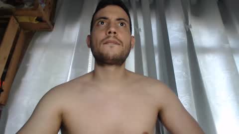 Snapshot of armando_2002 chatting on February 25, 7:27 pm ARMANDO online show from February 25, 7:27 pm