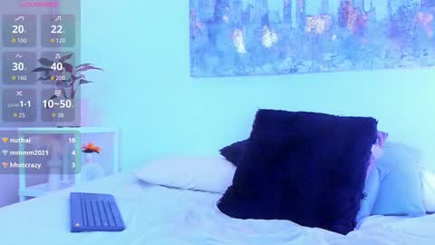   online show from October 1, 9:08 am