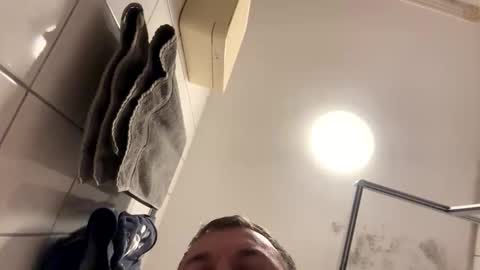 armyskater32 online show from December 16, 10:05 pm