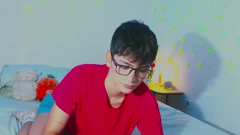 Arnold online show from February 19, 7:37 pm