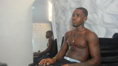 A R O N online show from April 19, 6:10 pm