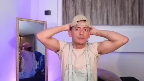 aron online show from December 2, 4:00 am