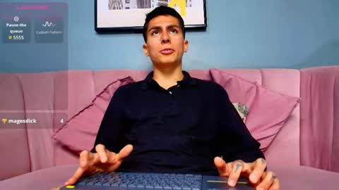 aron_pulse online show from April 14, 2:20 pm