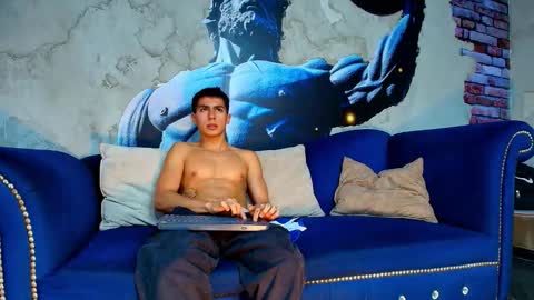 aron_pulse online show from January 14, 8:17 pm