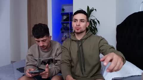 Aron Santoro online show from March 27, 5:14 pm