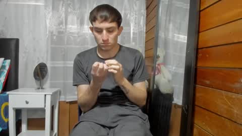 Aron G Franco online show from February 11, 9:03 pm