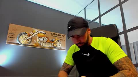 AronGrant online show from September 9, 8:58 am