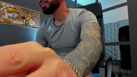 AronGrant online show from March 1, 11:14 am