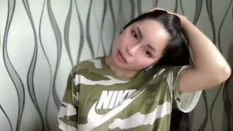 KATE MORE  online show from November 17, 3:42 am