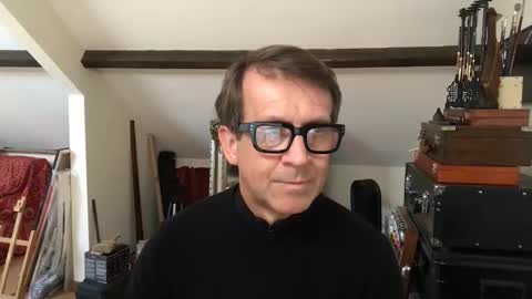 artisterotic online show from April 21, 11:50 am