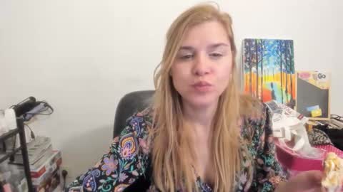 MIA online show from December 16, 11:33 pm